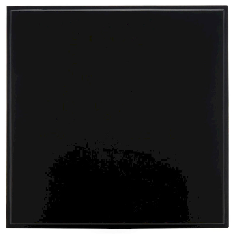 Table d'appoint à étagère double - 24 pouces de long x 24 pouces de profondeur x 21 pouces de haut - 24 larg. x 24 prof. x 21 haut.