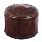 Pouf ottoman en cuir ciselé fait main, élégance espagnole (Pérou)