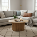 Table basse, plateau rond de 34 pouces avec base cannelée en bois de manguier brun naturel