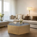 Table basse hexagonale moderne en bois doré avec plateau en verre - 48 x 42 x 16
